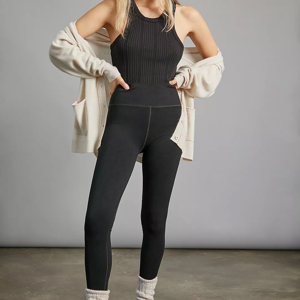 NWT Anthropologie Monique Leggings L